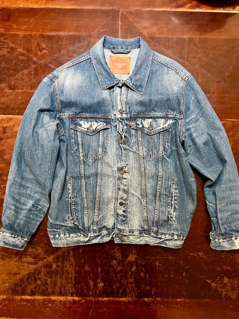 Men’s Levi’s Denim Jacket / Trucker Style Jacket Size 2XL